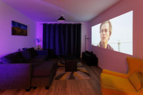A Luxury hotel with home cinema in city centre